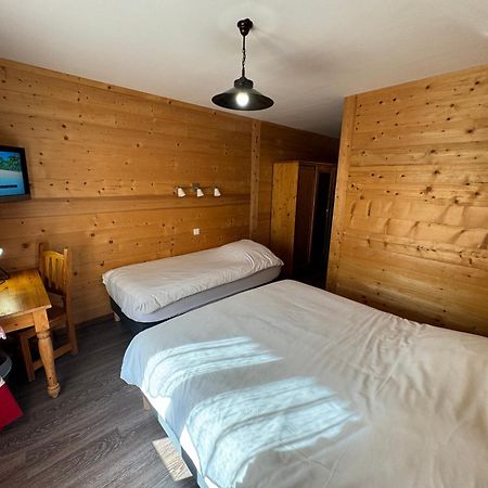Le Schuss Hotell Châtel Eksteriør bilde