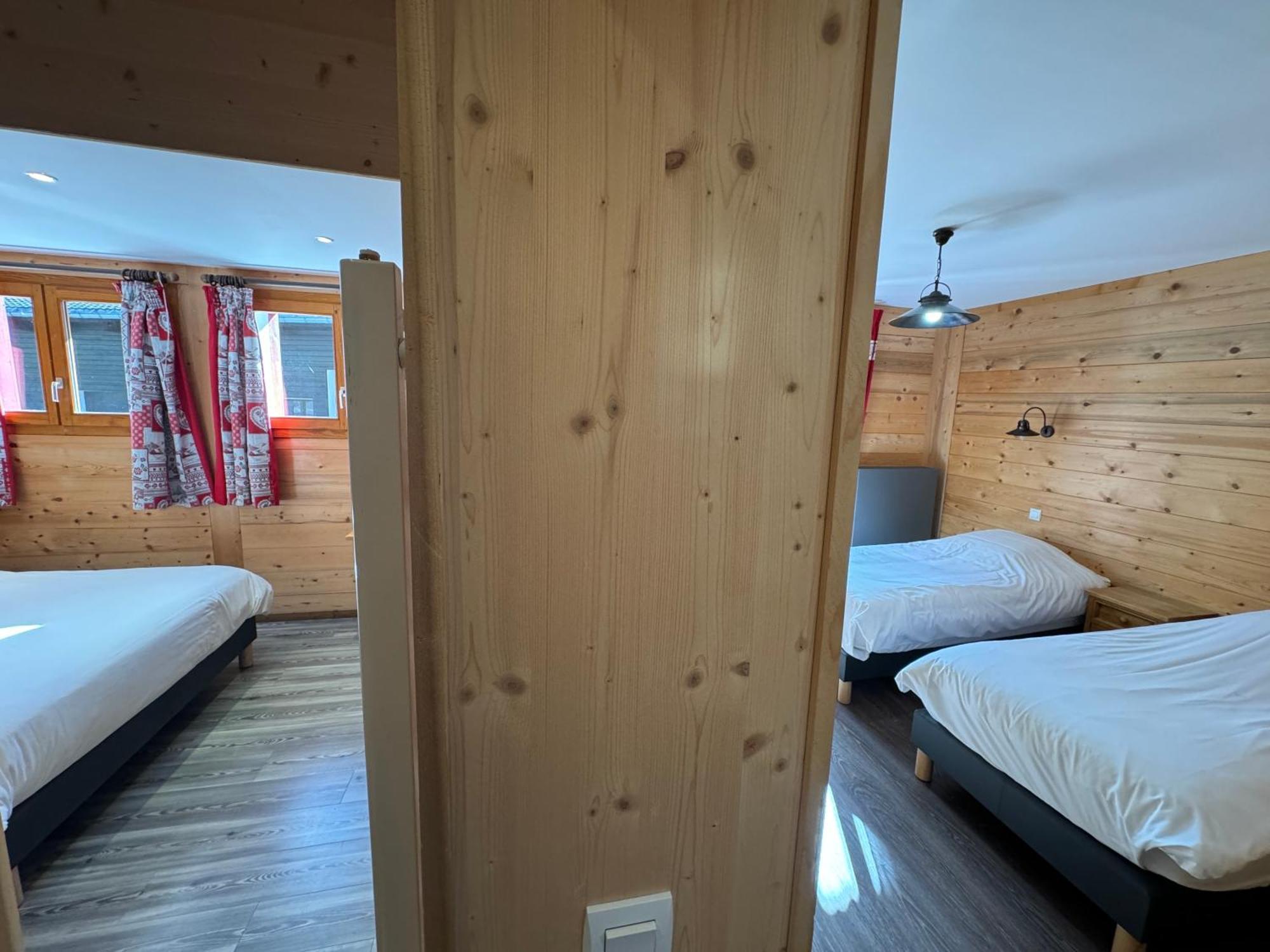 Le Schuss Hotell Châtel Eksteriør bilde
